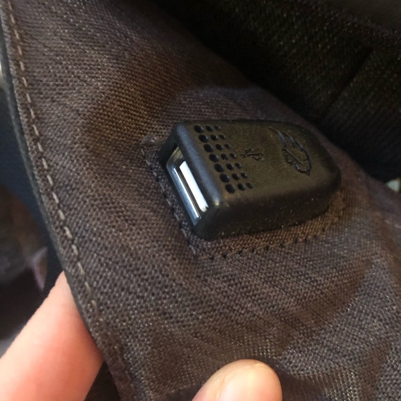 Korin Design Minimalist Backpack click pack Pro - Picture 5 of 16